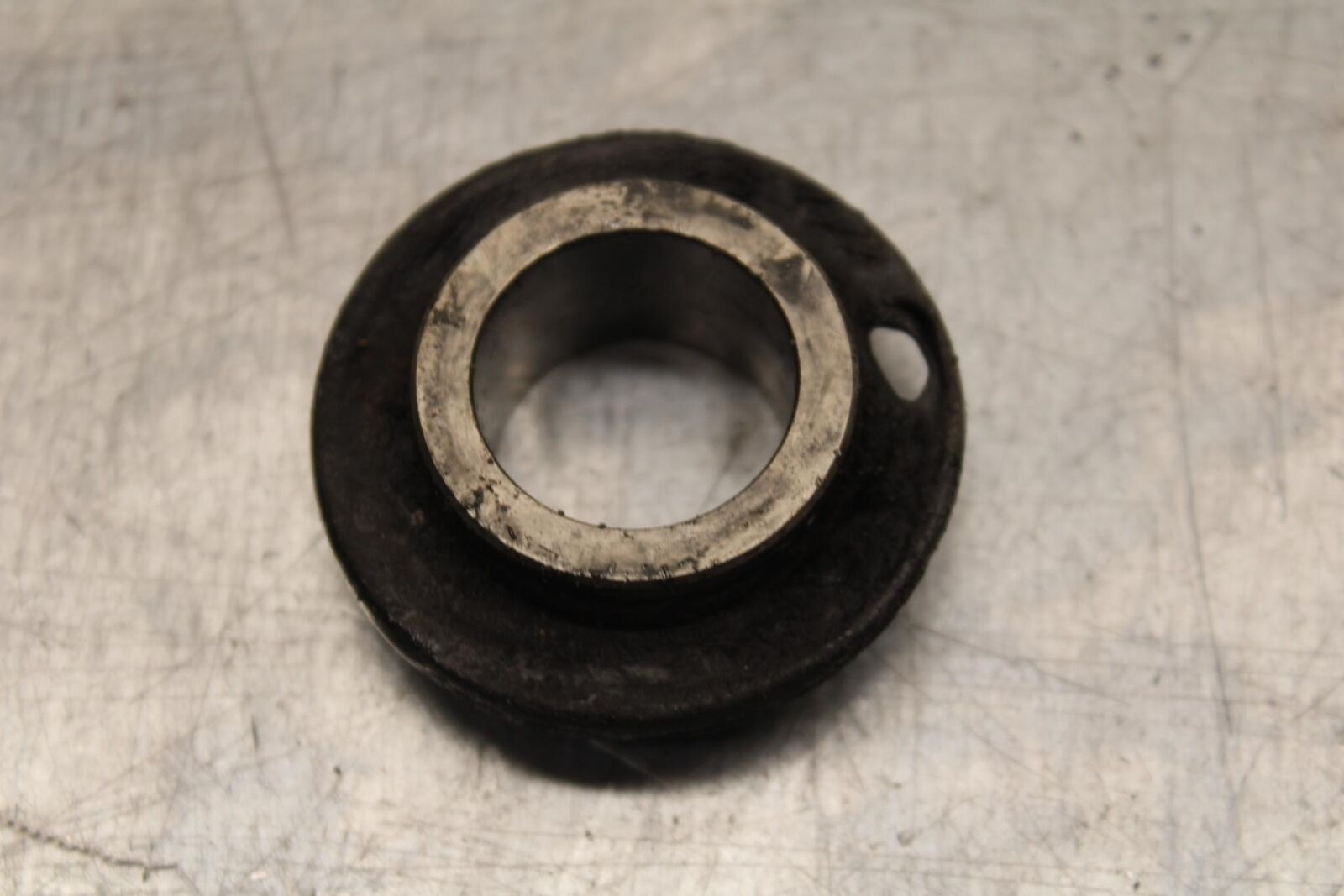 2007 Yamaha YZF R6 FRONT WHEEL AXLE BOLT SPACERS BB590