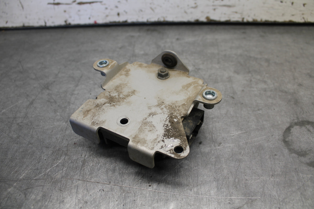07-09 YAMAHA FZ6 RECTIFIER VOLTAGE REGULATOR BB713