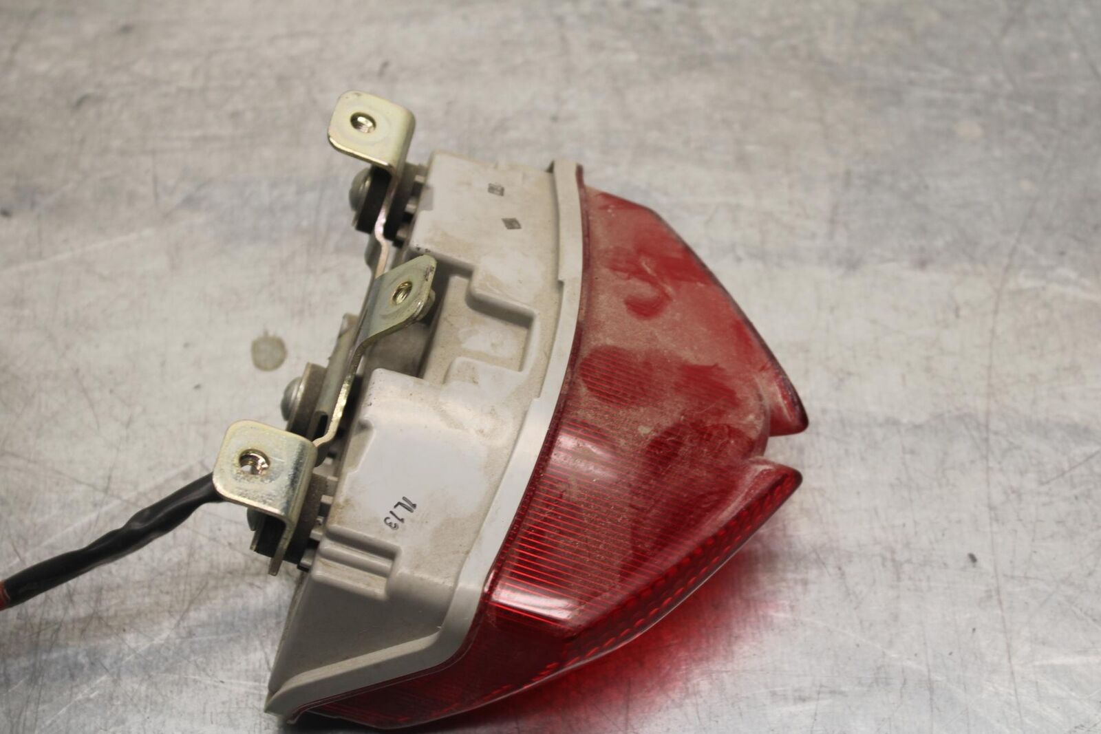 2011 Suzuki GSXR600 REAR TAIL TAILLIGHT BACK BRAKE LIGHT BB605