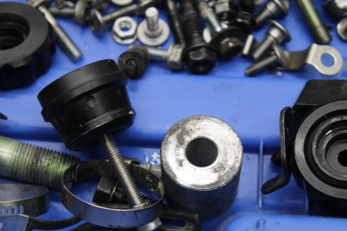 2008 Honda Interceptor 800 VFR800A ABS MISCELLANEOUS BOLTS AND HARDWARE BB566
