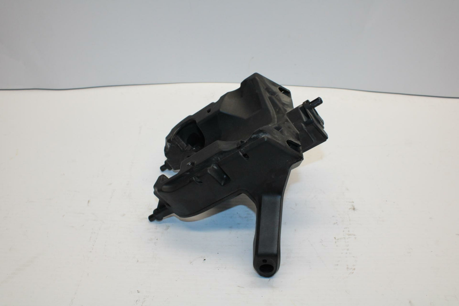 18-20 HUSQVARNA VITPILEN 401 REAR LEFT RIGHT TURN SIGNALS LIGHT BRACKET BB248