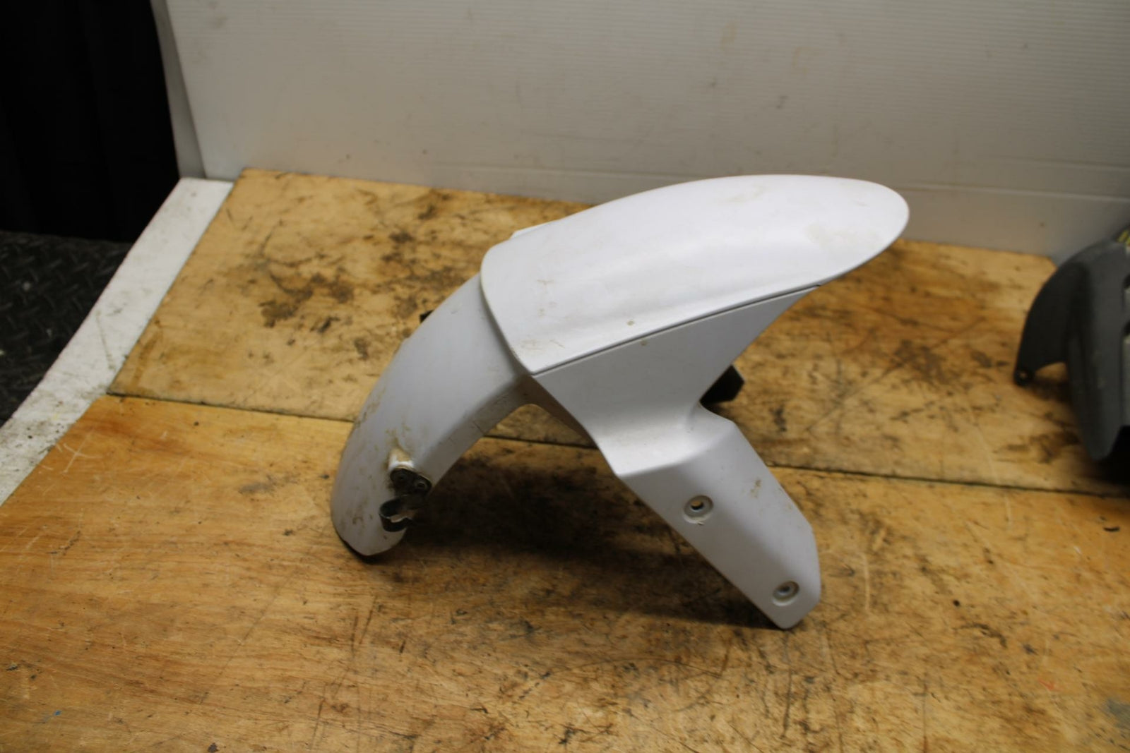 13-18 KAWASAKI NINJA ZX6R FRONT WHEEL FENDER COWL FAIRING BB342