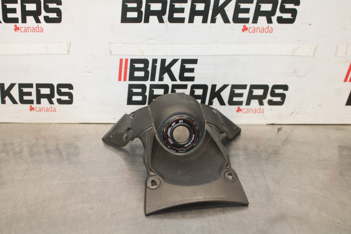 25 KAWASAKI Z900 IGNITION TRIM PANEL COVER BB928