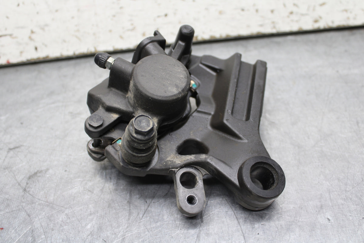 19-24 YAMAHA R3 REAR BACK BRAKE CALIPER W MOUNT BRACKET BB736