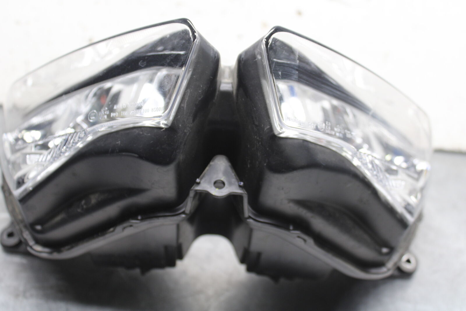 18-24 KAWASAKI NINJA 650 FRONT HEADLIGHT HEAD LIGHT LAMP BB725