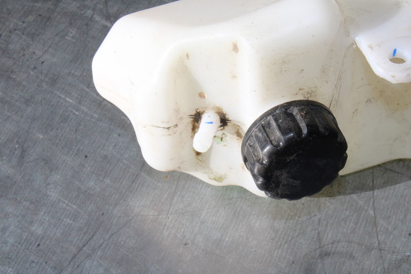 19-22 KAWASAKI Z400 COOLANT WATER TANK RESERVOIR BOTTLE BB708