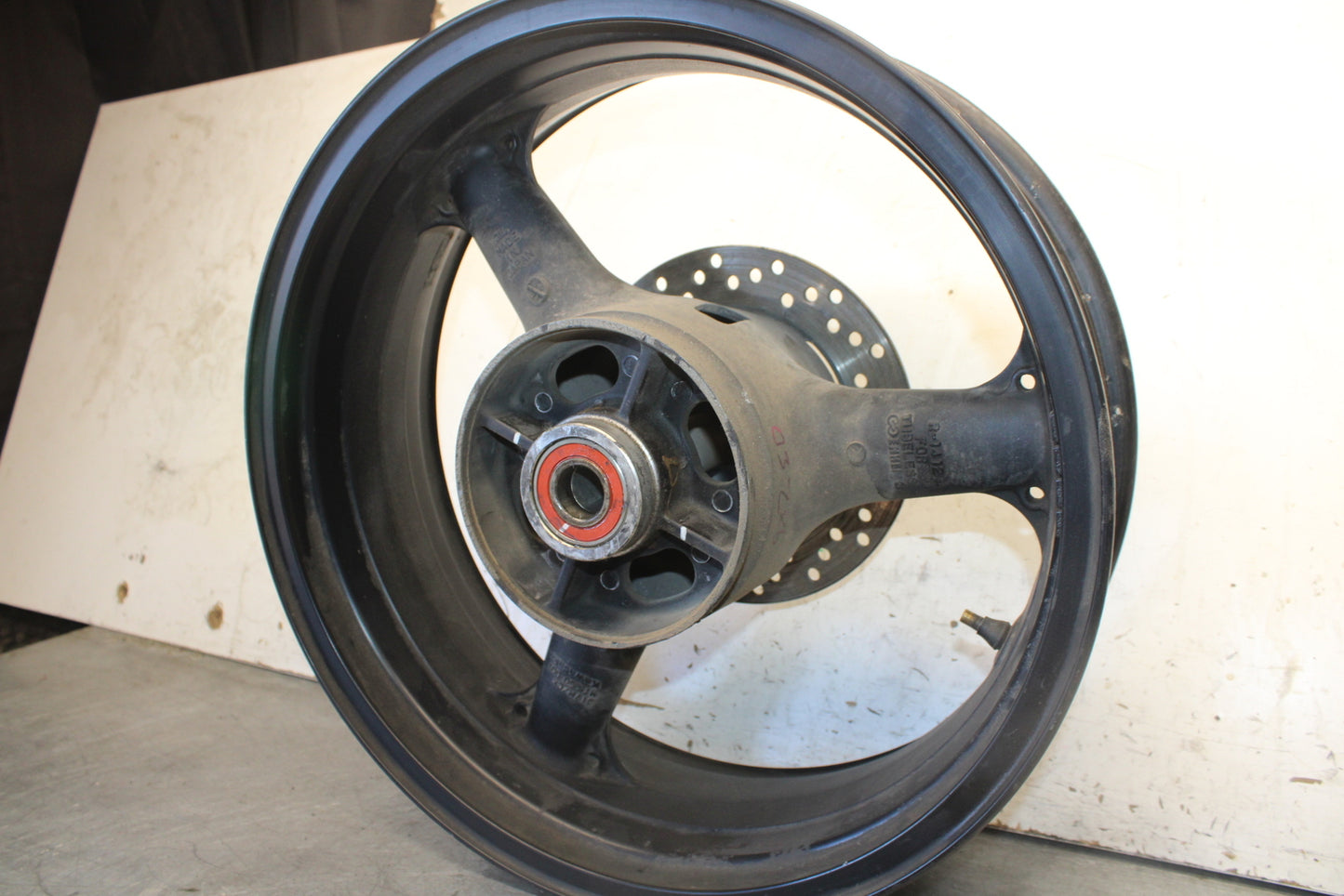 03-04 KAWASAKI NINJA ZX6R 636 REAR WHEEL BACK RIM BB85