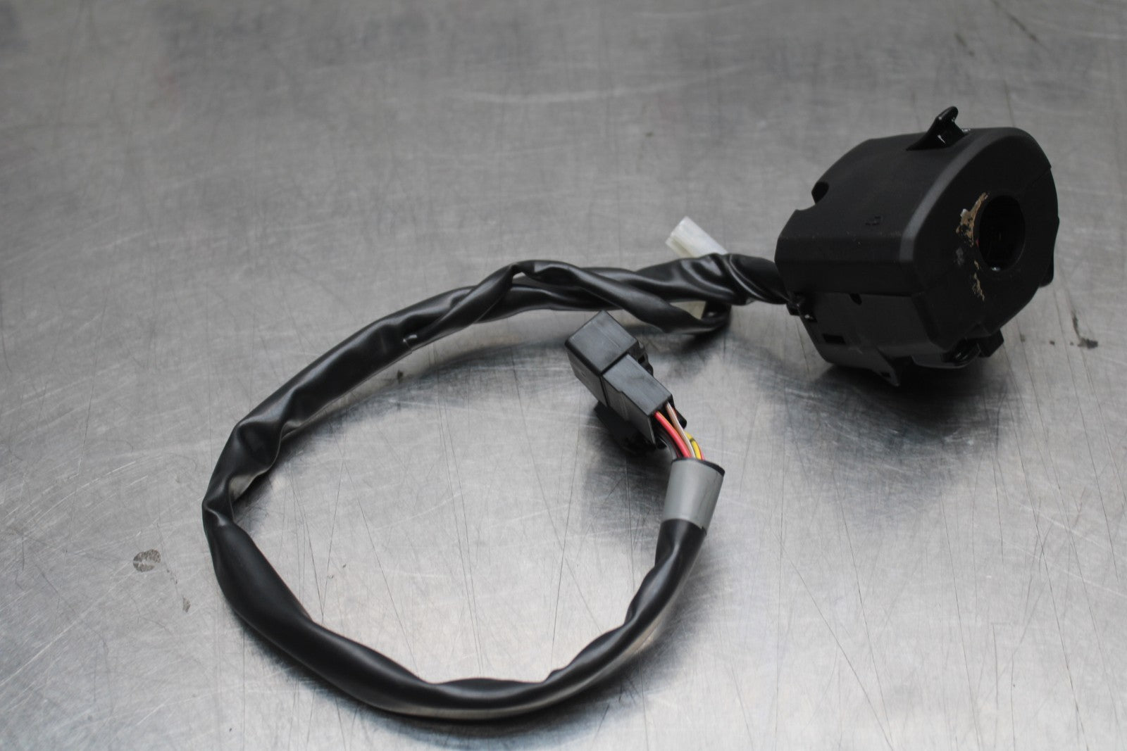 23-24 KAWASAKI NINJA ZX14R LEFT CLIP ON HANDLE HORN SIGNALS SWITCHES BB764