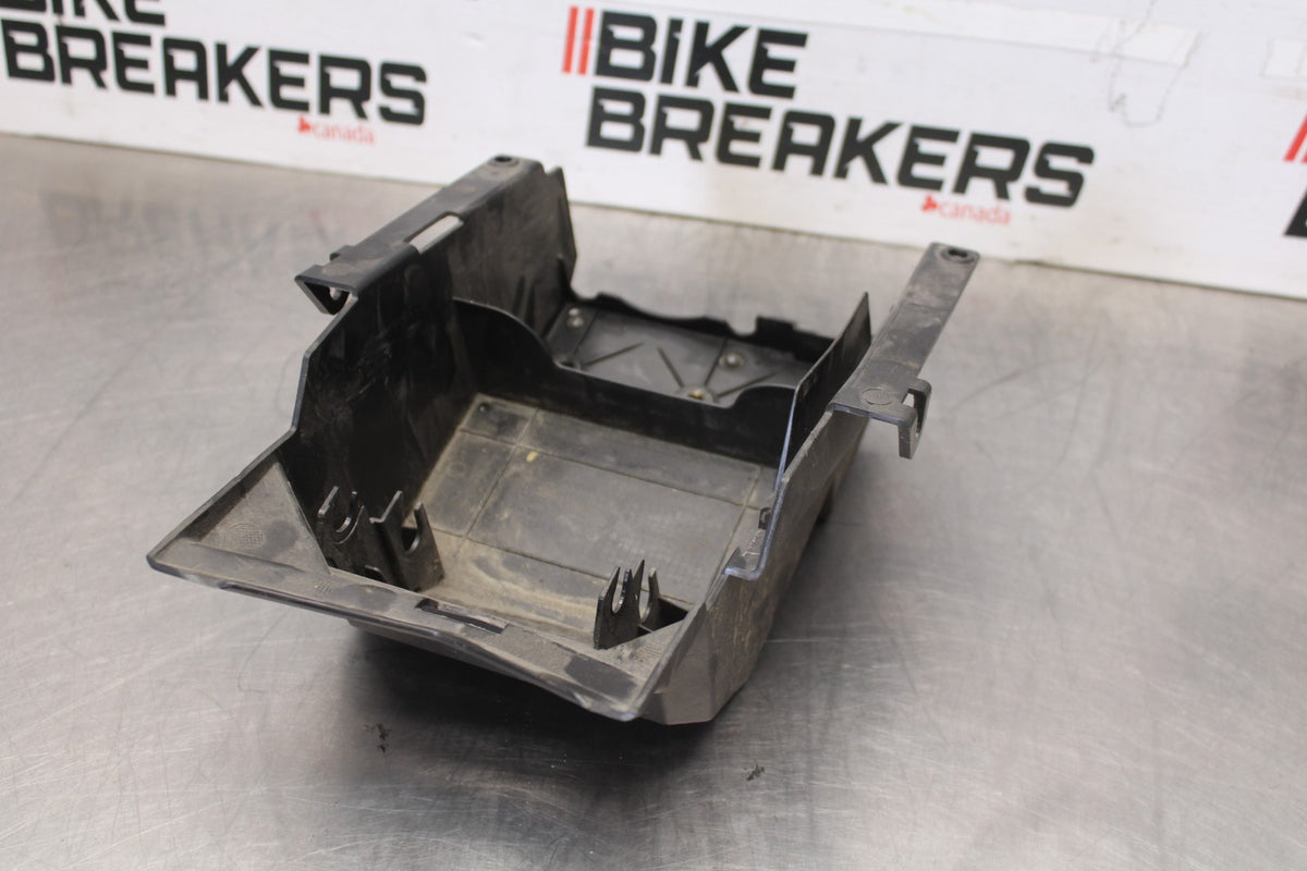 17-20 BMW S1000R REAR BACK TAIL UNDERTAIL BATTERY TRAY PLASTIC BB909