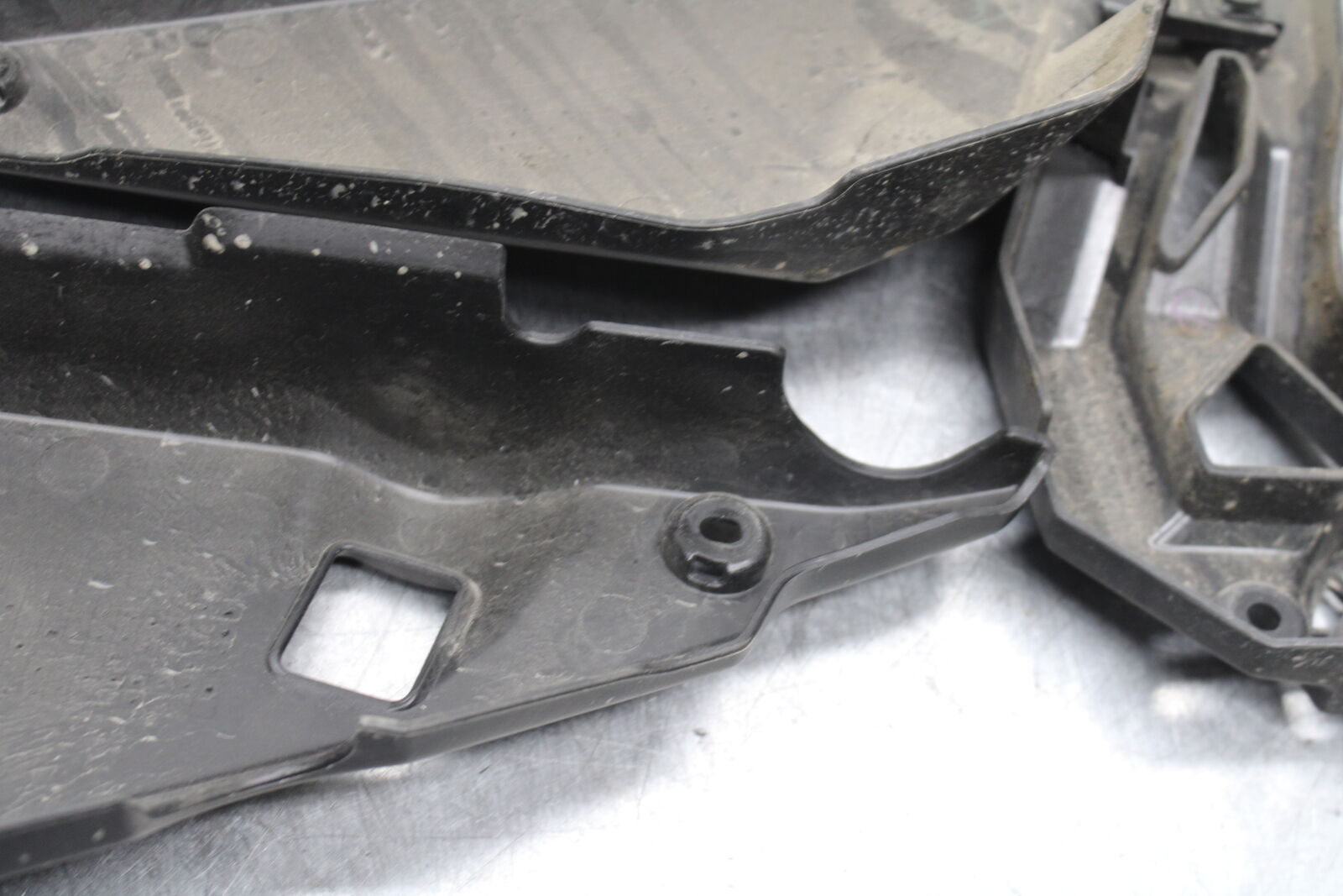 18-24 KAWASAKI NINJA 650 RIGHT LEFT FRAME SIDE COVERS COWLS PANELS TRIM BB725 