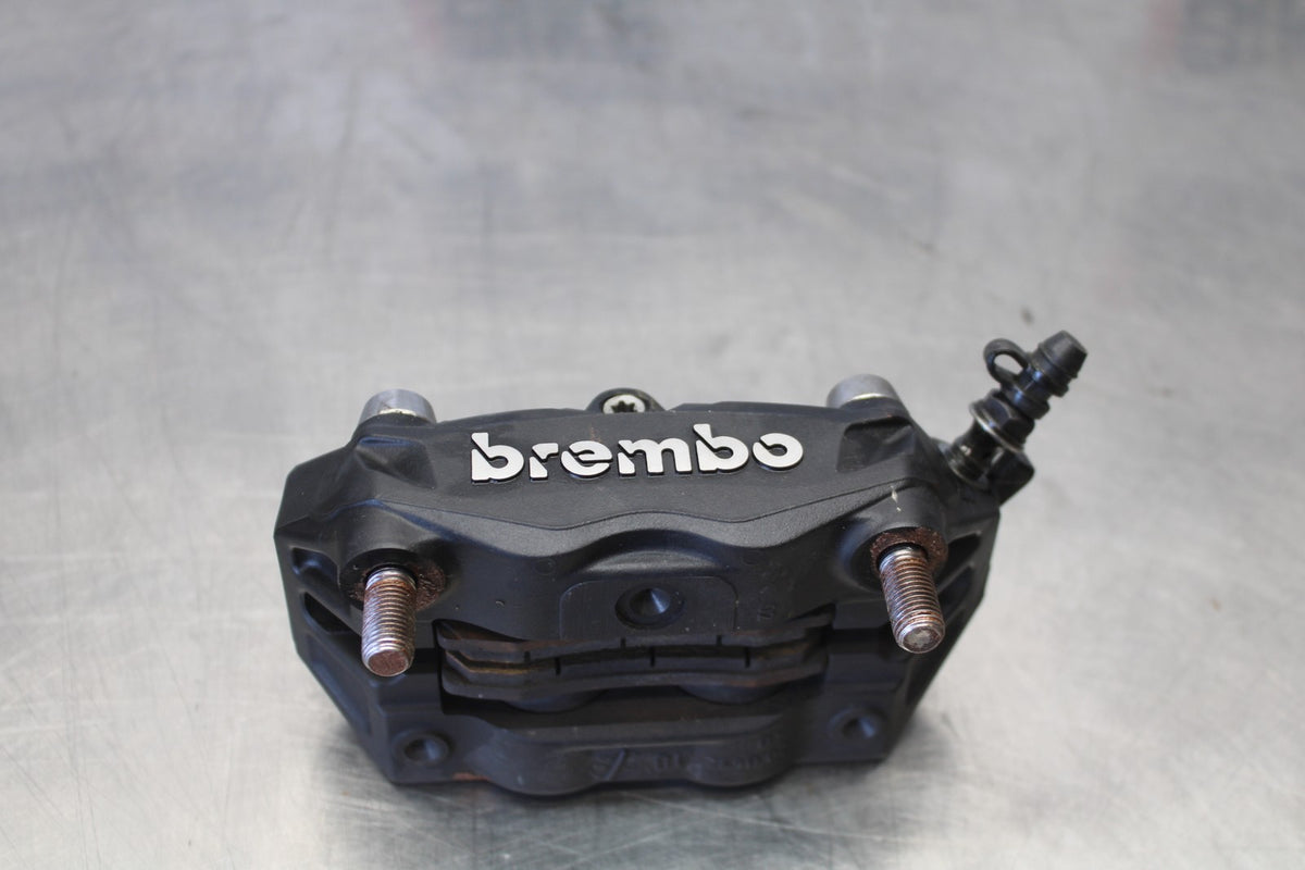 20 TRIUMPH STREET TRIPLE 765 RIGHT LEFT FRONT BRAKE CALIPER SET PAIR BB864