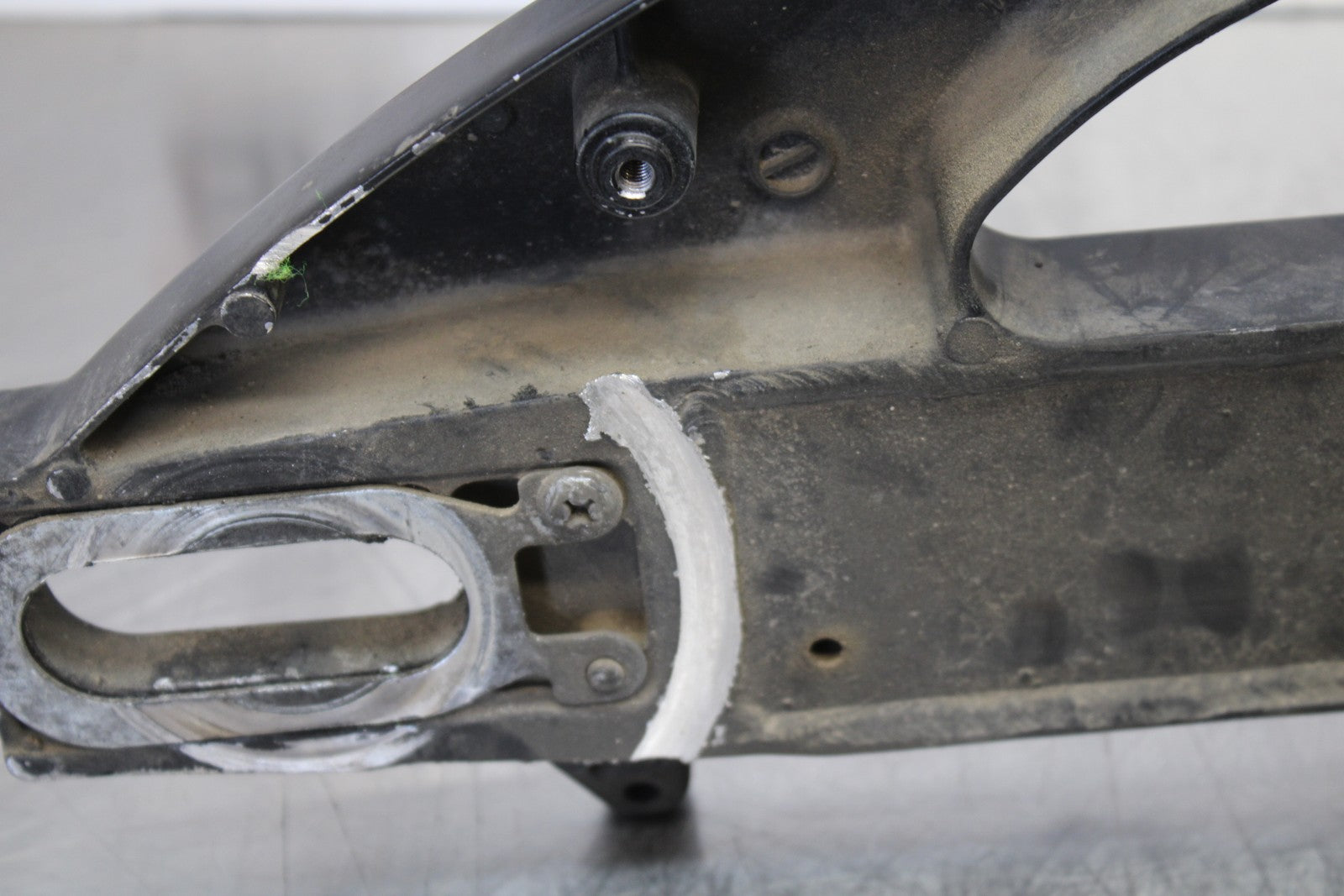 06-07 SUZUKI GSXR 600 REAR SWINGARM BACK SUSPENSION SWING ARM BB170