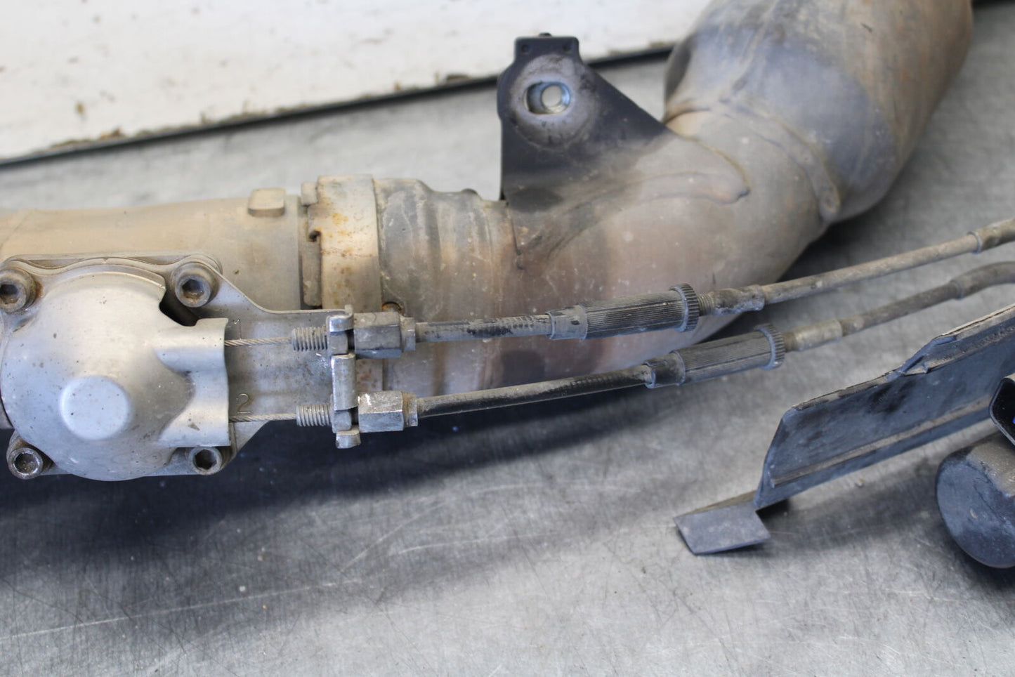 07-08 YAMAHA YZF R1 EXHAUST HEADER PIPES MANIFOLD BB675