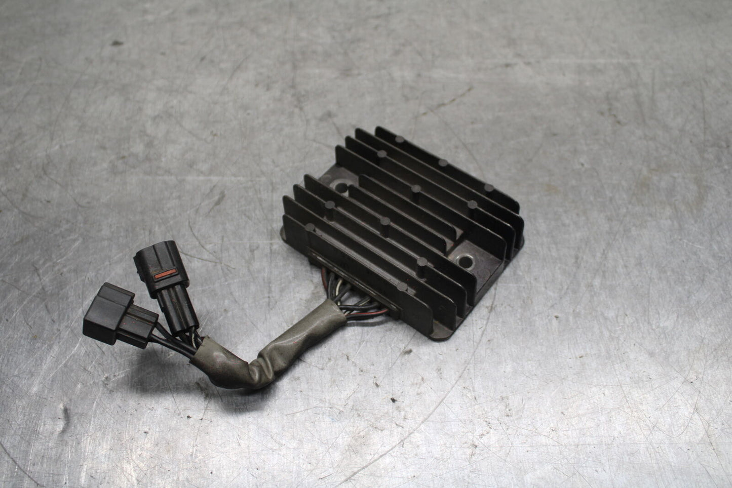 05-06 SUZUKI GSXR1000 RECTIFIER VOLTAGE REGULATOR BB113