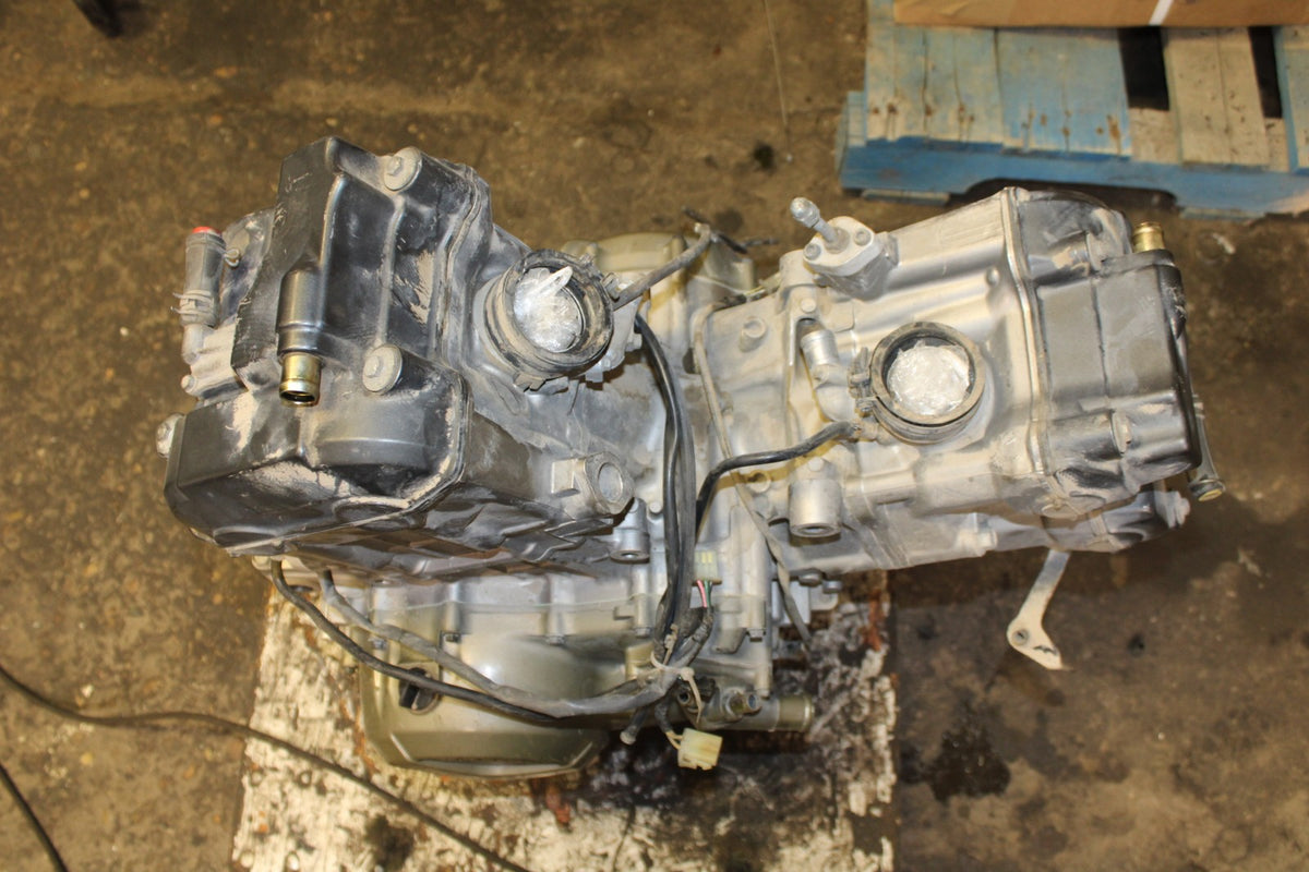 98-05 HONDA SUPER HAWK 1000 VTR1000F ENGINE MOTOR BB821