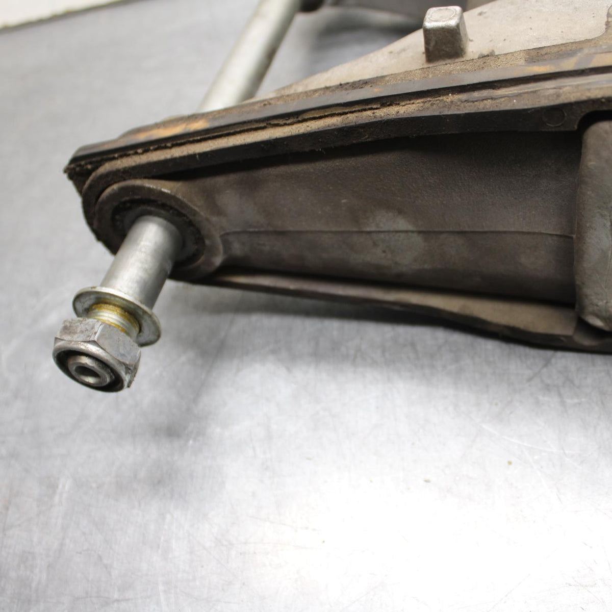 01-06 HONDA CBR600F4I REAR SWINGARM BACK SUSPENSION SWING ARM  BB647