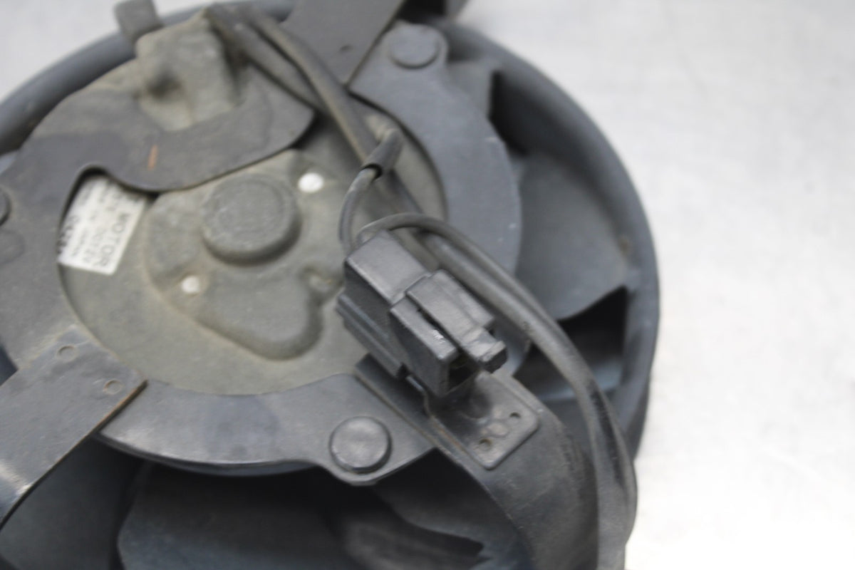 00-01 HONDA CBR929RR ENGINE RADIATOR COOLING FAN BB925