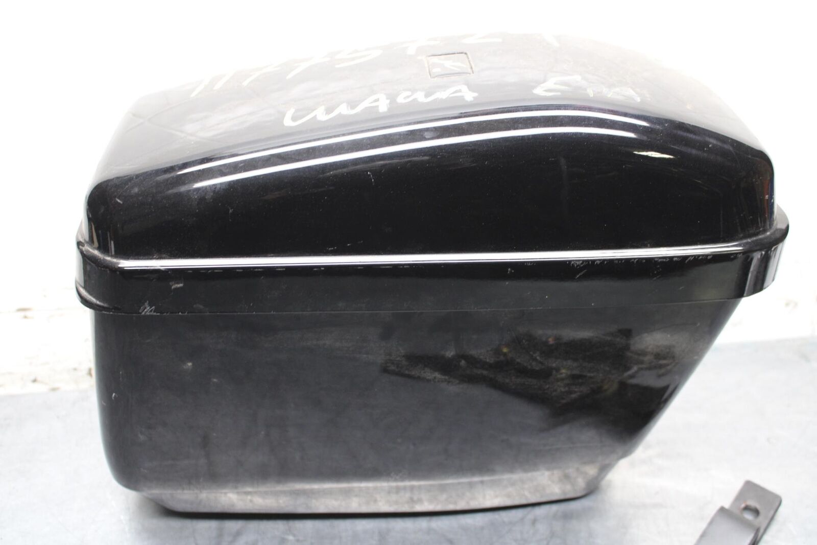 2007 Honda Shadow Spirit 1100 VT1100C SIDE CARGO LUGGAGE SADDLEBAG BAG BB561