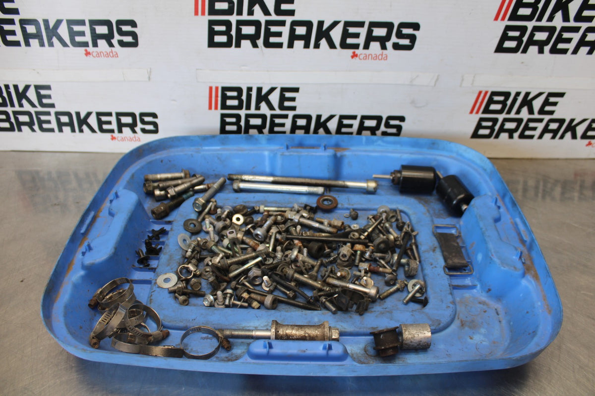 06-07 HONDA INTERCEPTOR 800 VFR800 MOUNTING BOLTS HARDWARE SCREWS BB917