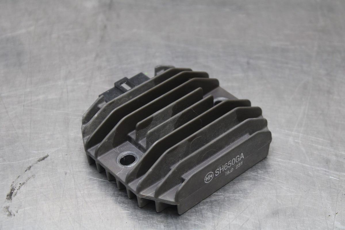 09 KAWASAKI NINJA 250R RECTIFIER VOLTAGE REGULATOR BB824