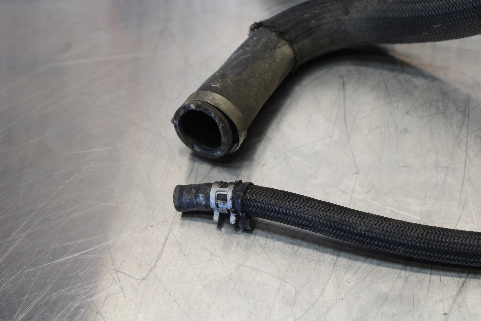 11 SUZUKI GSXR1000 RADIATOR HOSES ENGINE COOLANT WATER PIPES HOSE KIT SET BB142