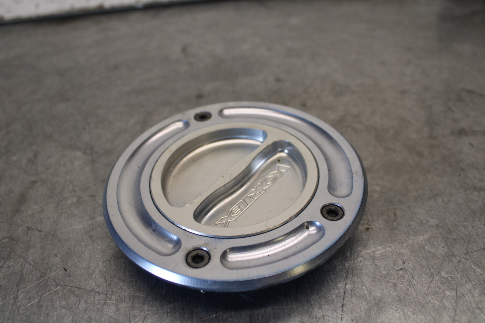 03-04 KAWASAKI NINJA ZX6RR AFTERMARKET FUEL TANK GAS CAP BB684