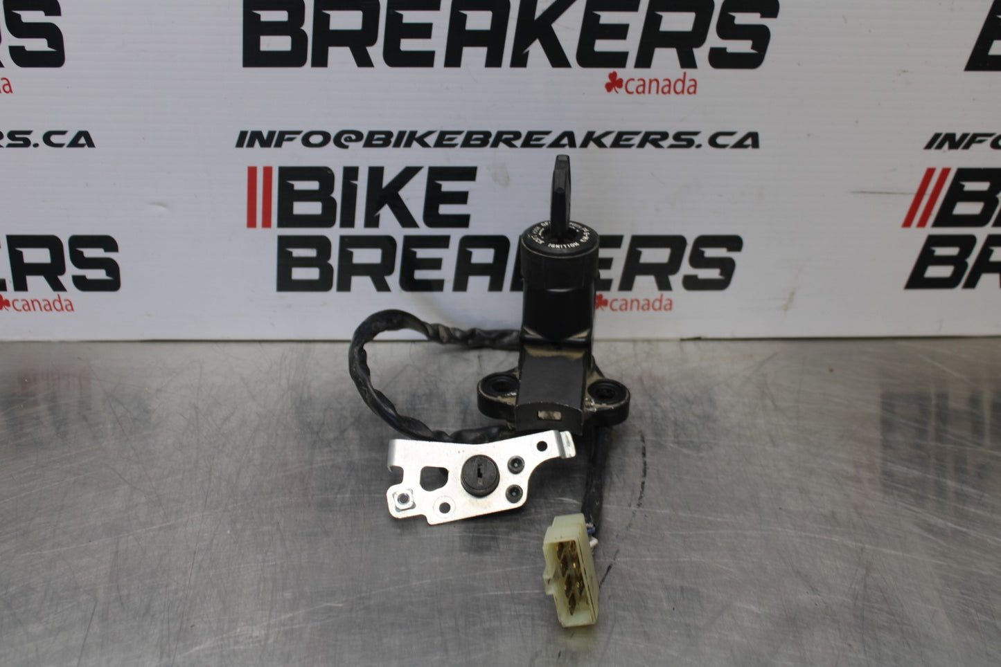 07-08 KAWASAKI NINJA ZX6R IGNITION LOCK W KEY SEAT LOCK BB203