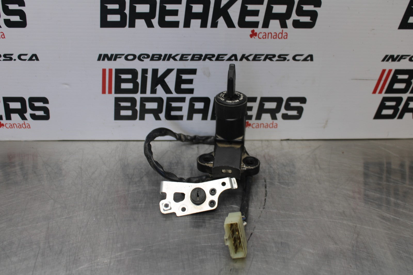 07-08 KAWASAKI NINJA ZX6R IGNITION LOCK W KEY SEAT LOCK BB203