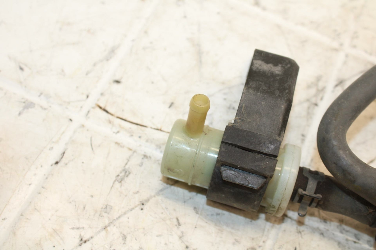 01 KAWASAKI NINJA ZX6R FUEL PUMP GAS PETROL SENDER UNIT BB25