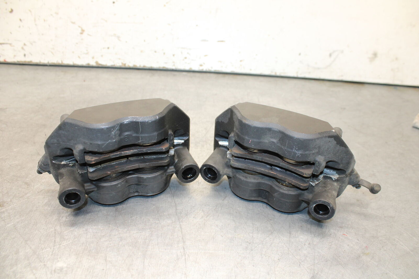 13-17 KAWASAKI NINJA ZX6R ZX636E RIGHT LEFT FRONT BRAKE CALIPER SET PAIR BB735