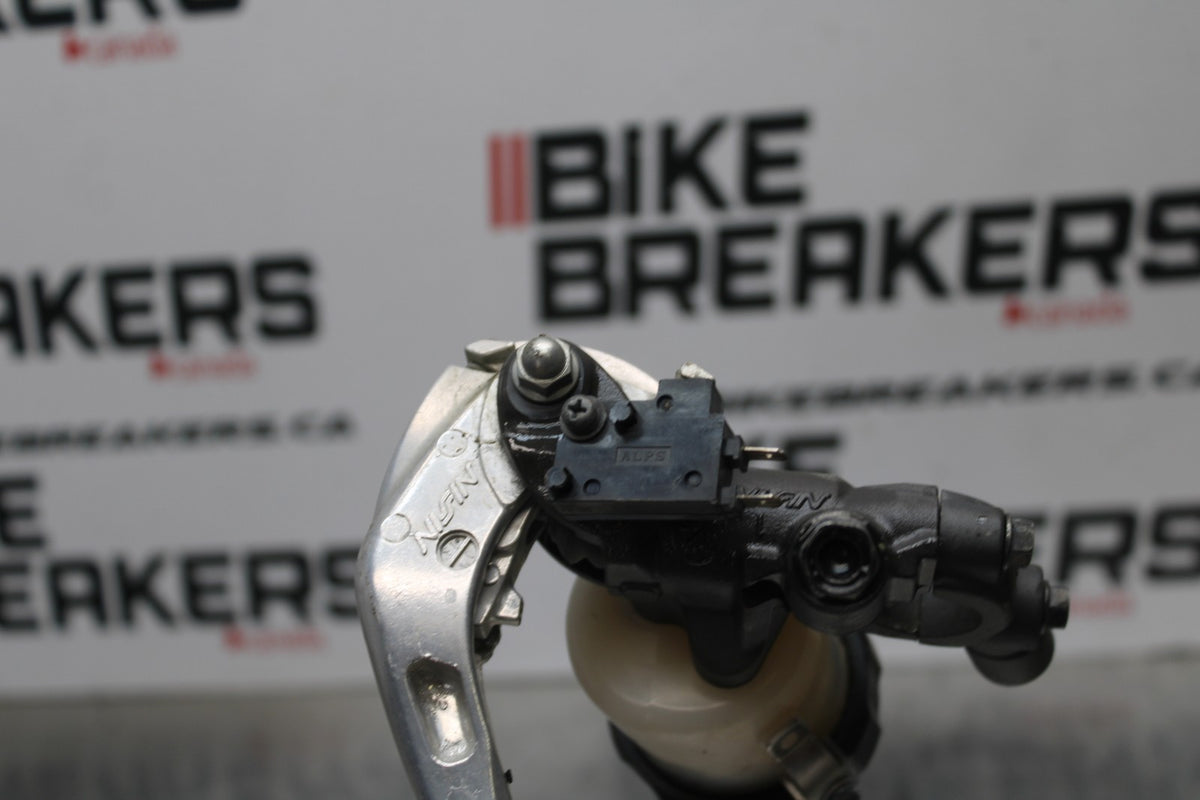 12 HONDA CB1000R FRONT BRAKE MASTER CYLINDER w/ LEVER BB200