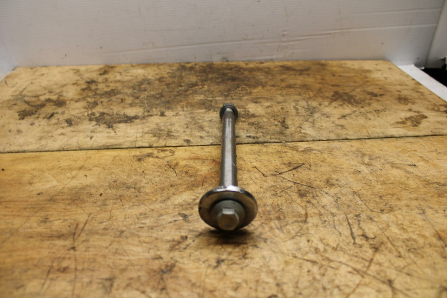 05-08 KAWASAKI VULCAN 1500 VN1500N CLASSIC REAR AXLE BACK WHEEL PIVOT BOLT BB343