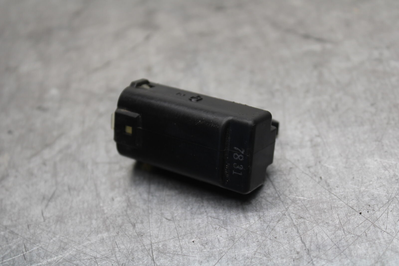 08-09 YAMAHA YZF R6S TIP OVER BANK ANGLE CRASH SENSOR SWITCH   BB690