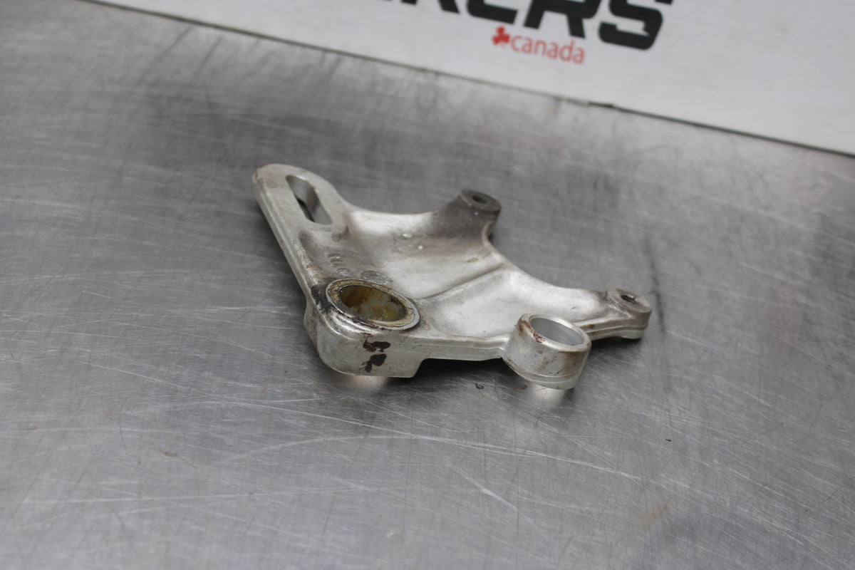 02 DUCATI MONSTER 620 REAR BRAKE CALIPER HANGER BACK MOUNTING BRACKET  BB851