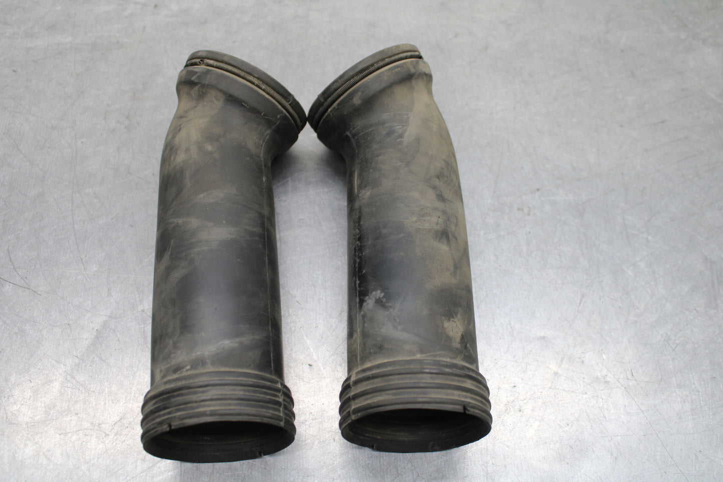 00-02 KAWASAKI NINJA ZX6R RIGHT LEFT AIR INTAKE DUCTS BB750