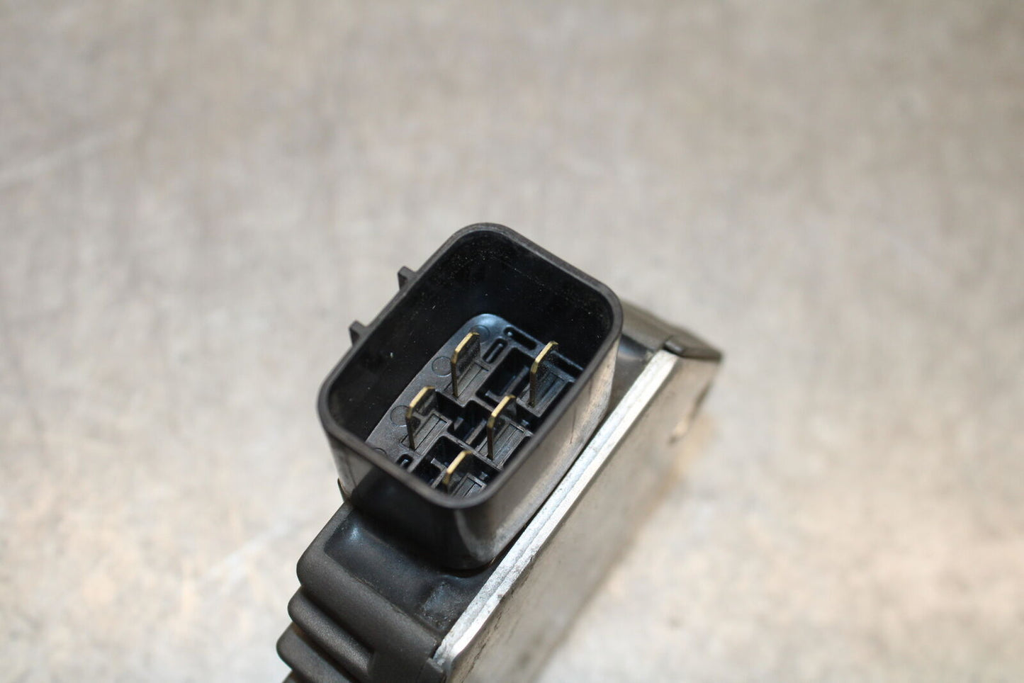 04-06 HONDA SHADOW 750 VT750C RECTIFIER VOLTAGE REGULATOR BB352