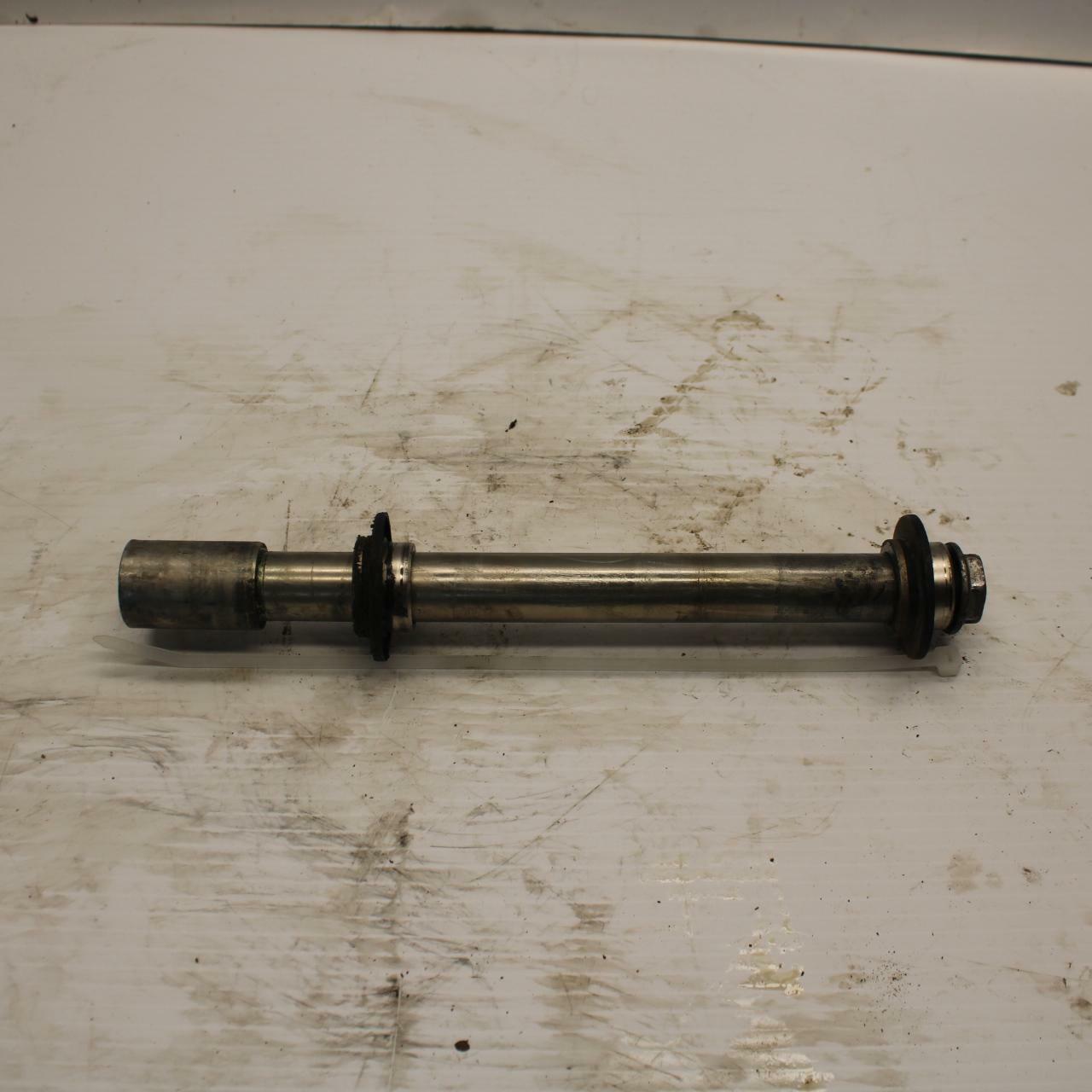 08-16 YAMAHA YZF R6 FRONT WHEEL RIM AXLE PIVOT BOLT 2C0-25181-00-00  BB273