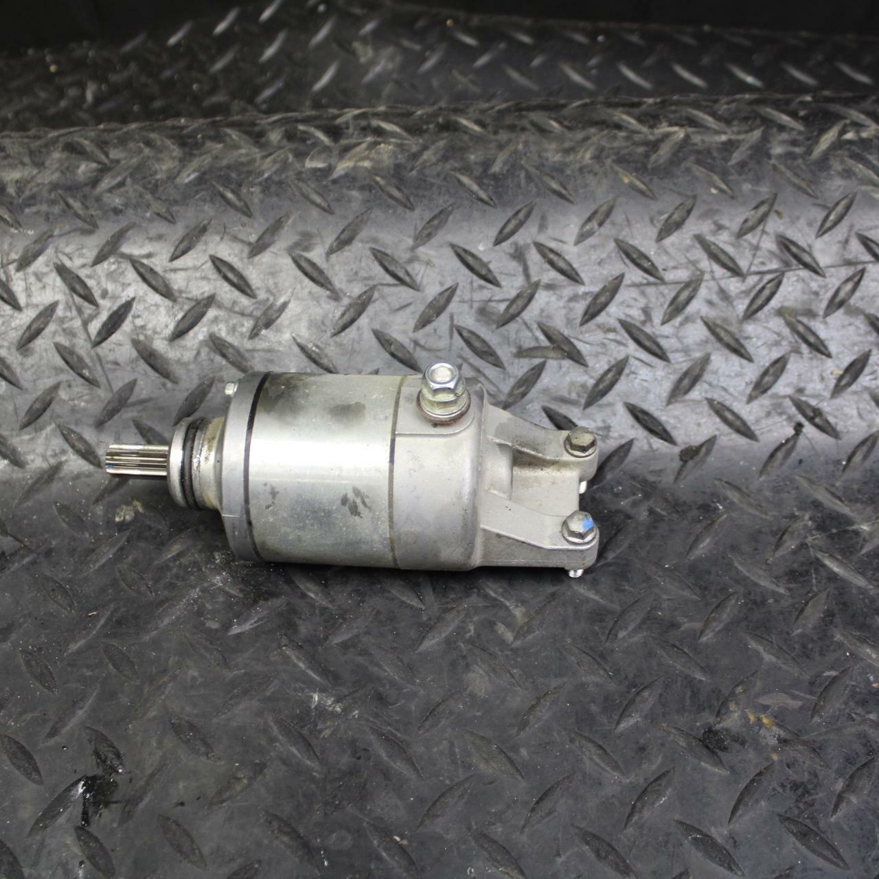 10 SUZUKI GSXR750 ENGINE STARTING STARTER MOTOR -DC 12V bb190