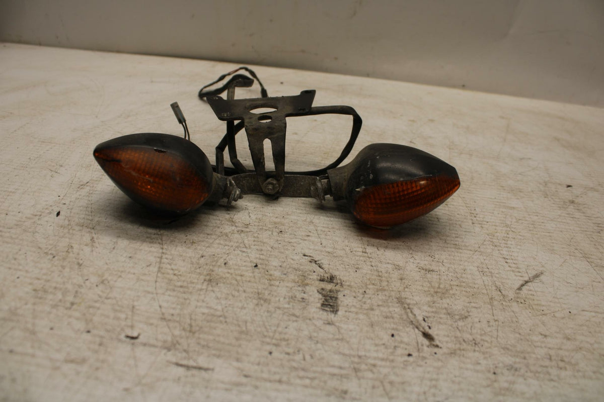 15 YAMAHA FZ09 REAR LEFT RIGHT TURN SIGNALS LIGHT INDICATORS BB367