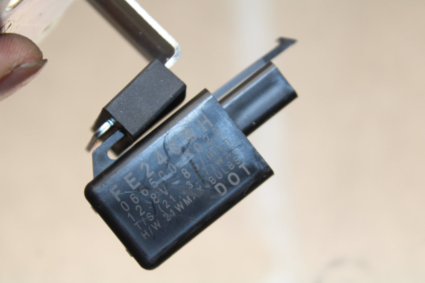 23-24 KAWASAKI NINJA ZX14R TURN SIGNAL BLINKER RELAY FLASHER SWITCH BB141