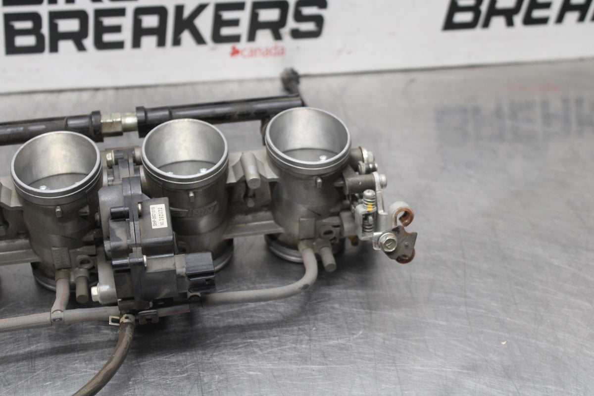 07-08 KAWASAKI NINJA ZX6R MAIN FUEL INJECTORS / THROTTLE BODIES BB937