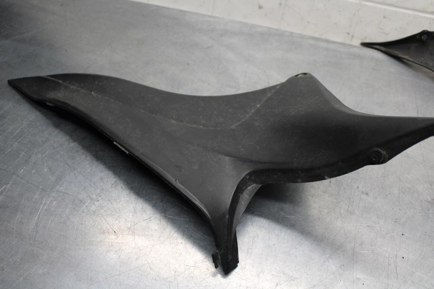 2007 Honda CBR600RR RIGHT LEFT FRONT SIDE SEAT PANELS TRIMS COWLS BB596