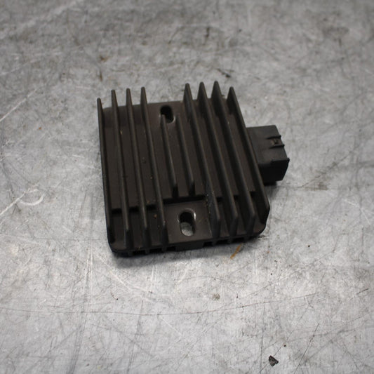 08-16 YAMAHA YZF R6 RECTIFIER VOLTAGE REGULATOR BB431