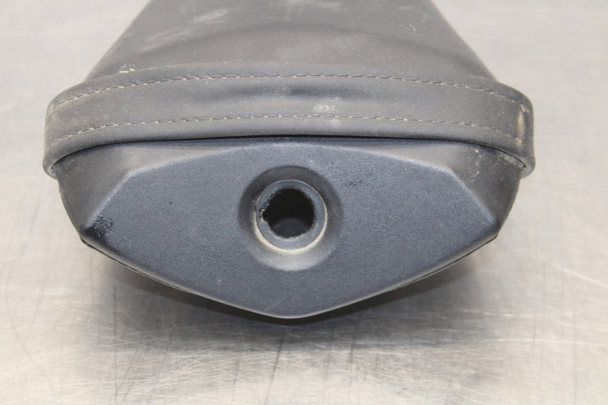22-25 YAMAHA YZF R7 REAR BACK PASSENGER TANDEM SEAT PAD SADDLE PILLION BB850
