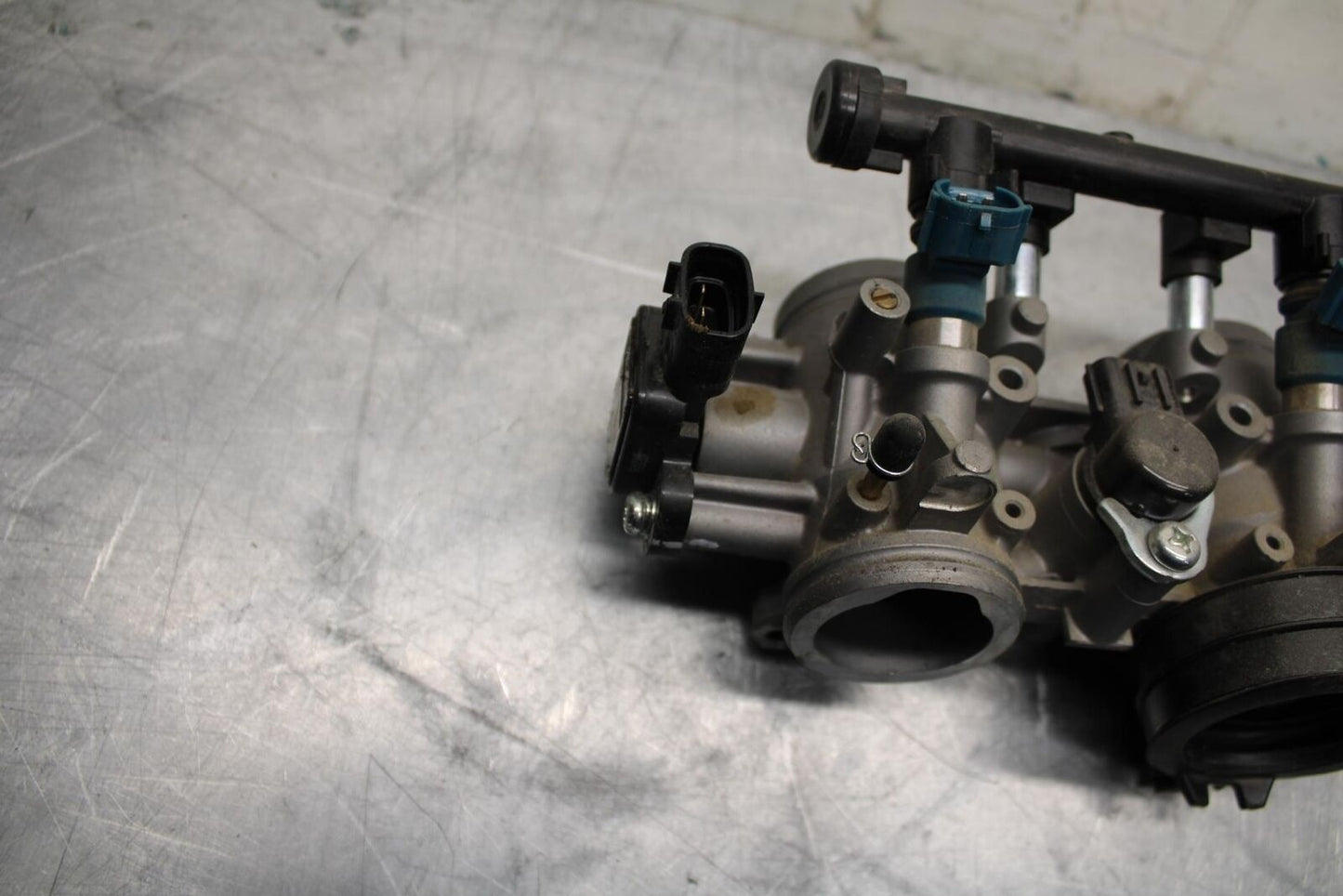 18-20 YAMAHA MT-07  MT-07 ABS MAIN FUEL INJECTORS / THROTTLE BODIES BB454