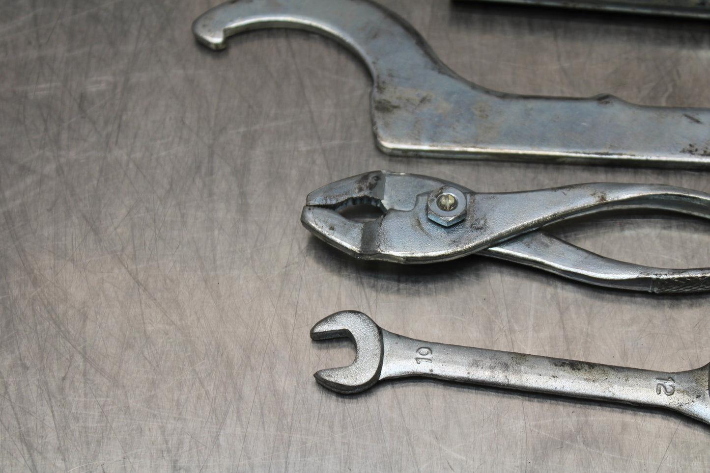 04-05 KAWASAKI NINJA ZX10R STOCK TOOLS OEM TOOL BAG KIT SET BB163