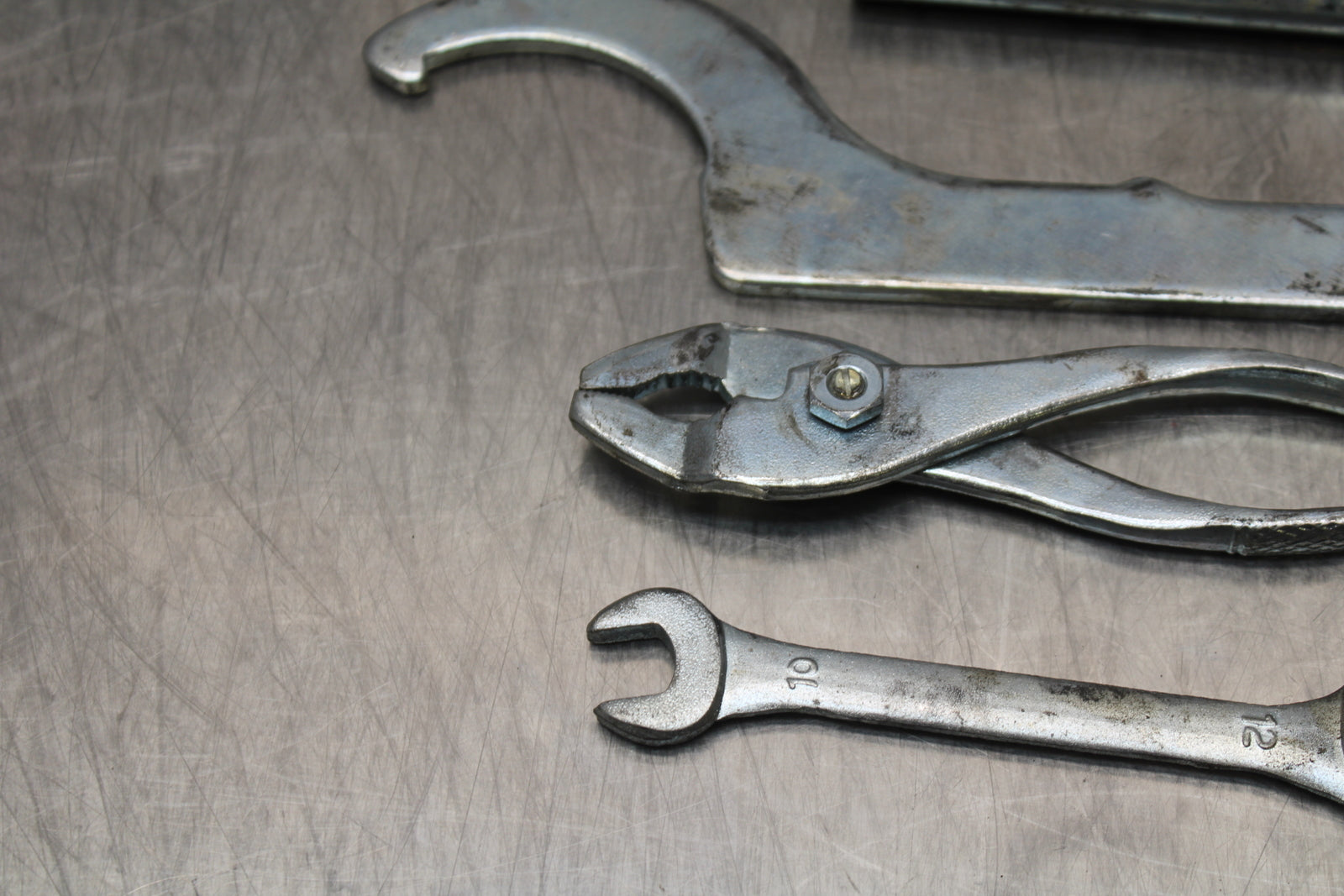 04-05 KAWASAKI NINJA ZX10R STOCK TOOLS OEM TOOL BAG KIT SET BB163