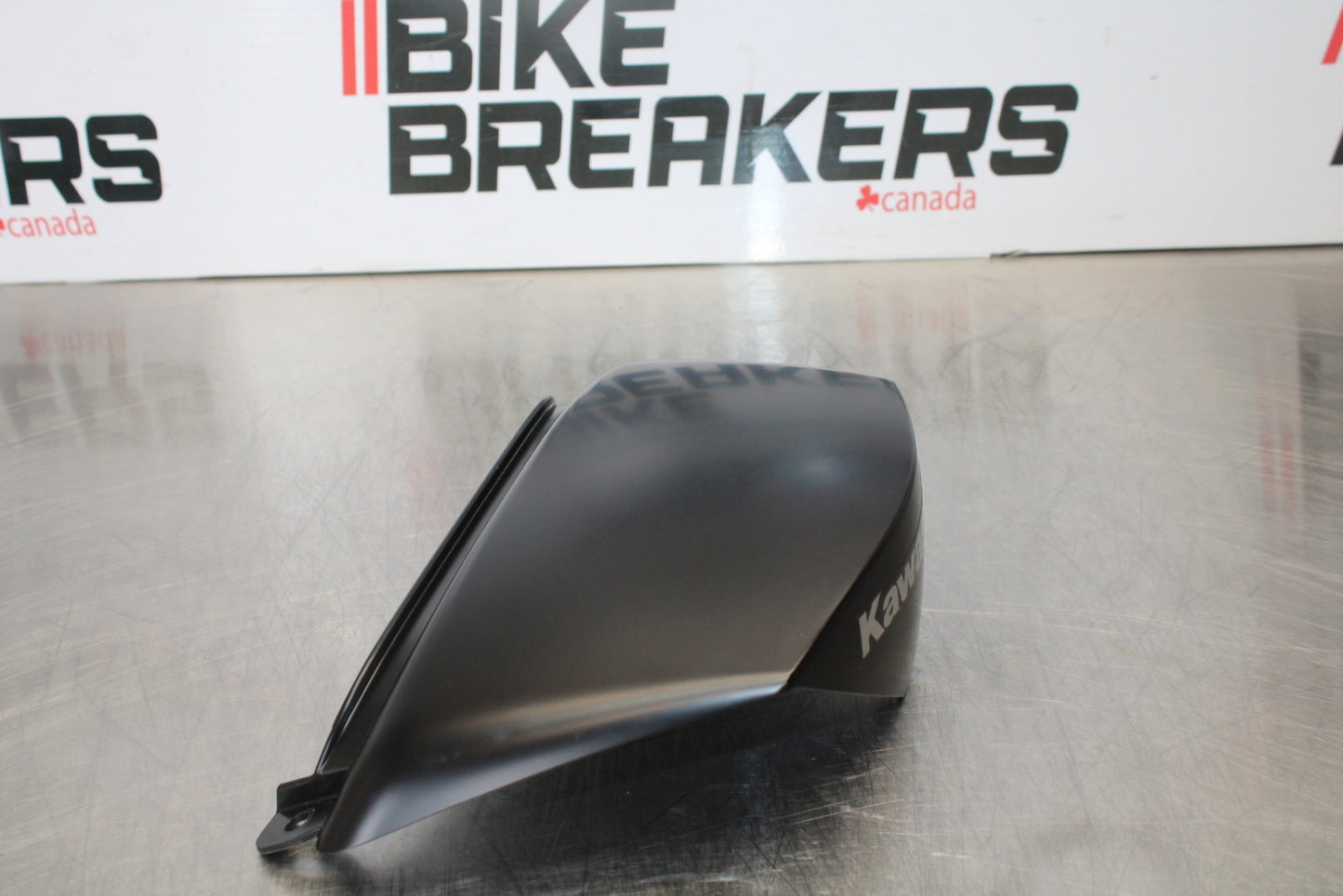 23-24 KAWASAKI NINJA ZX14R NEW!! CENTER REAR BACK TAIL FAIRING COWL BB169