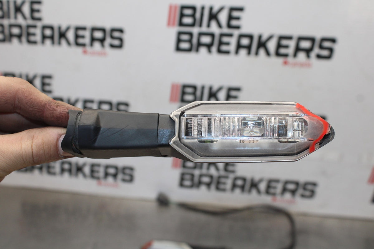 23 KAWASAKI NINJA 650 EX650 REAR LEFT RIGHT TURN SIGNALS LIGHT INDICATORS BB920