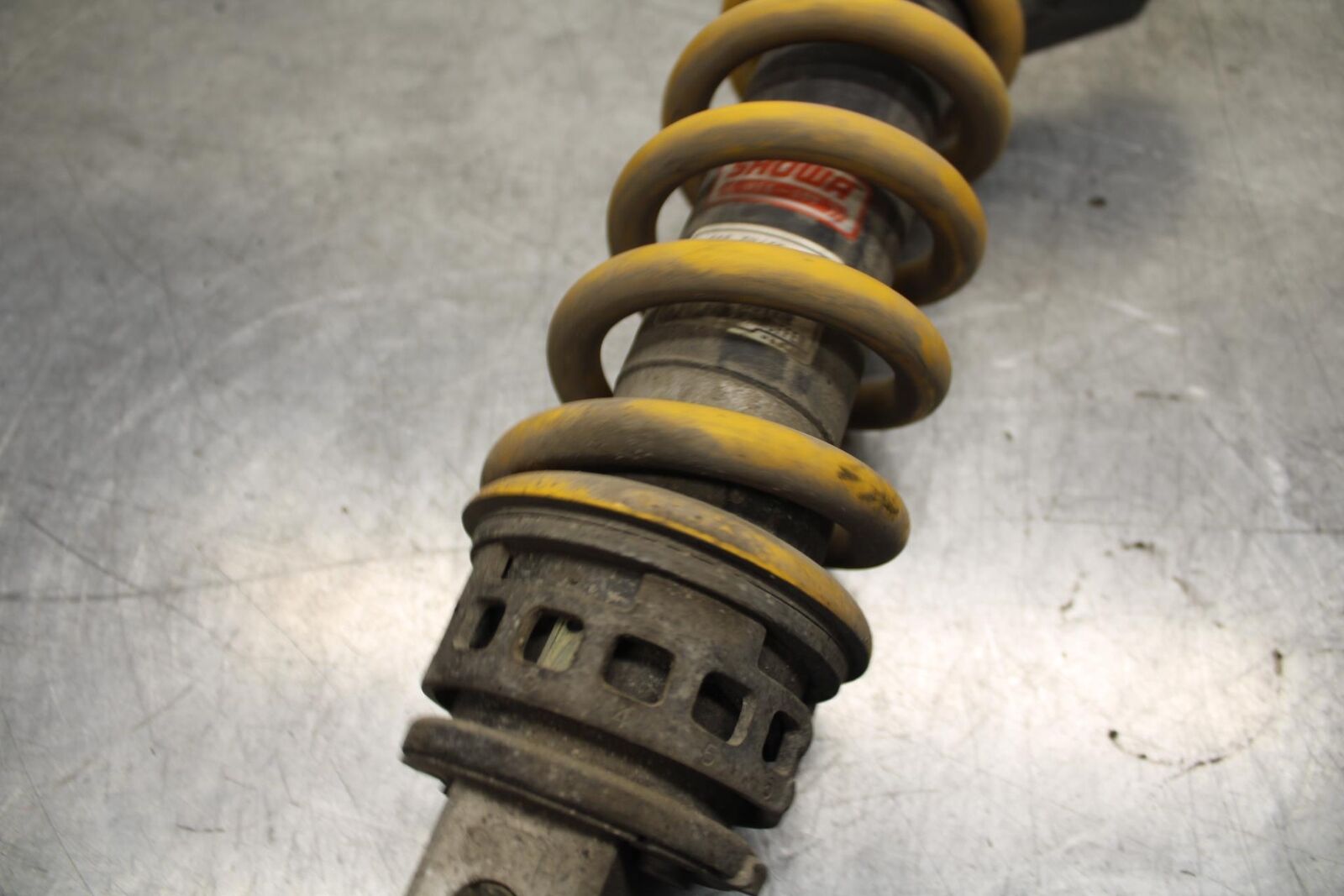 03-04 HONDA CBR600RR REAR SHOCK ABSORBER SUSPENSION 52400-MEE-003 BB614